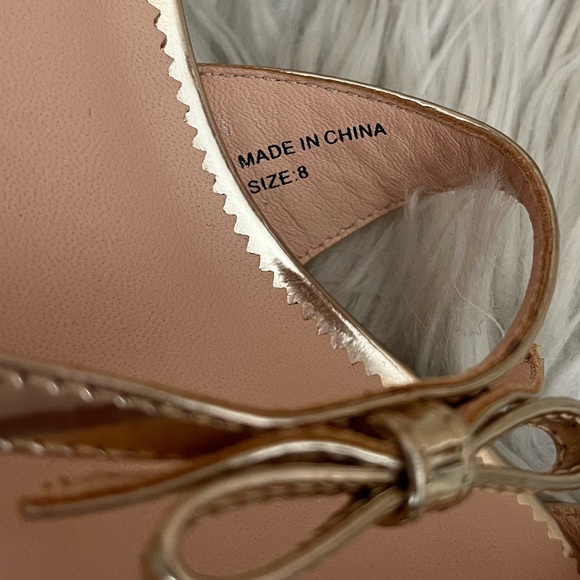 {J. Crew} Zadie Metallic Leather Bow-Strap Kitten Heel Sandals in Gold - Size 8 - Picture 10 of 12